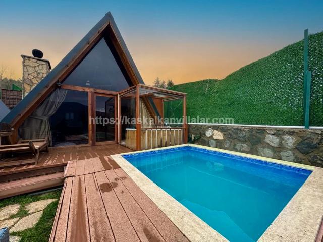 Nevada Bungalov Kare Havuzlu ve Jakuzili Sapanca